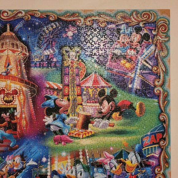 Disney 2000 Piece Puzzle 38 x 26 Mickey Minnie Mouse Donald Duck Goofy 43501 - Picture 10 of 16
